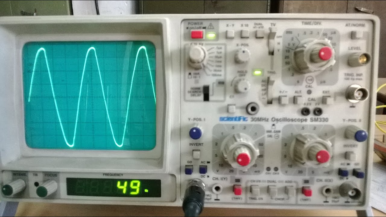 Oscillator circuits